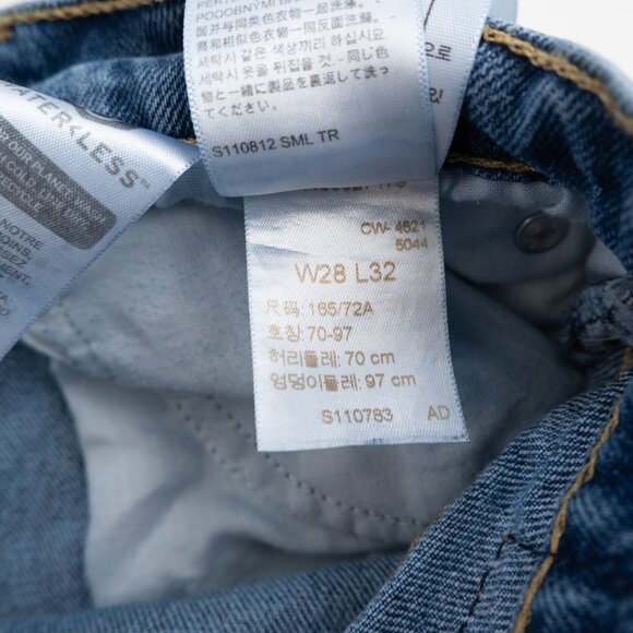 LEVI'S Premium 70's High Flare jeans size 28 - Picture 11 of 11